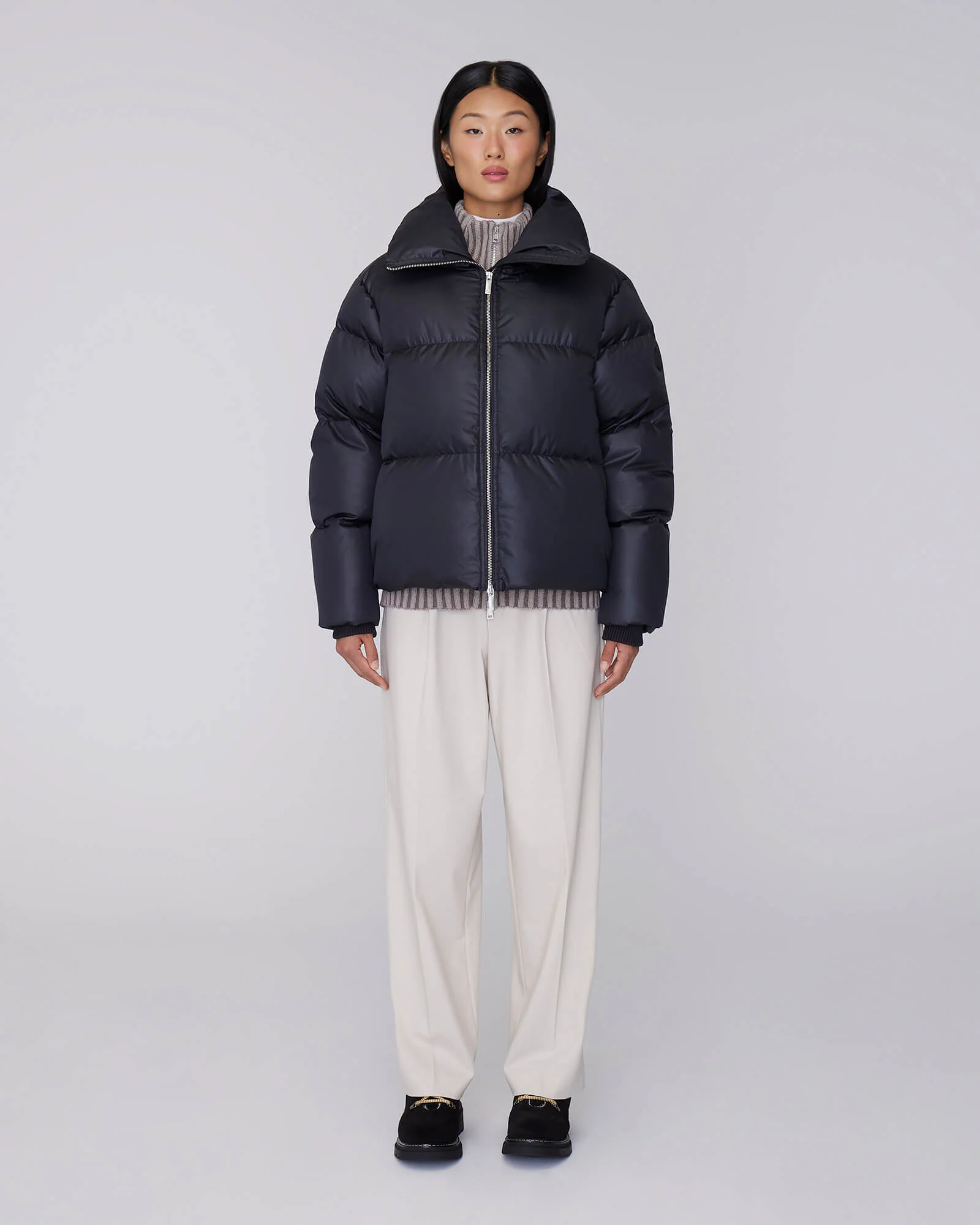 GISELE SHORT | Down Puffer Jacket - Image 20