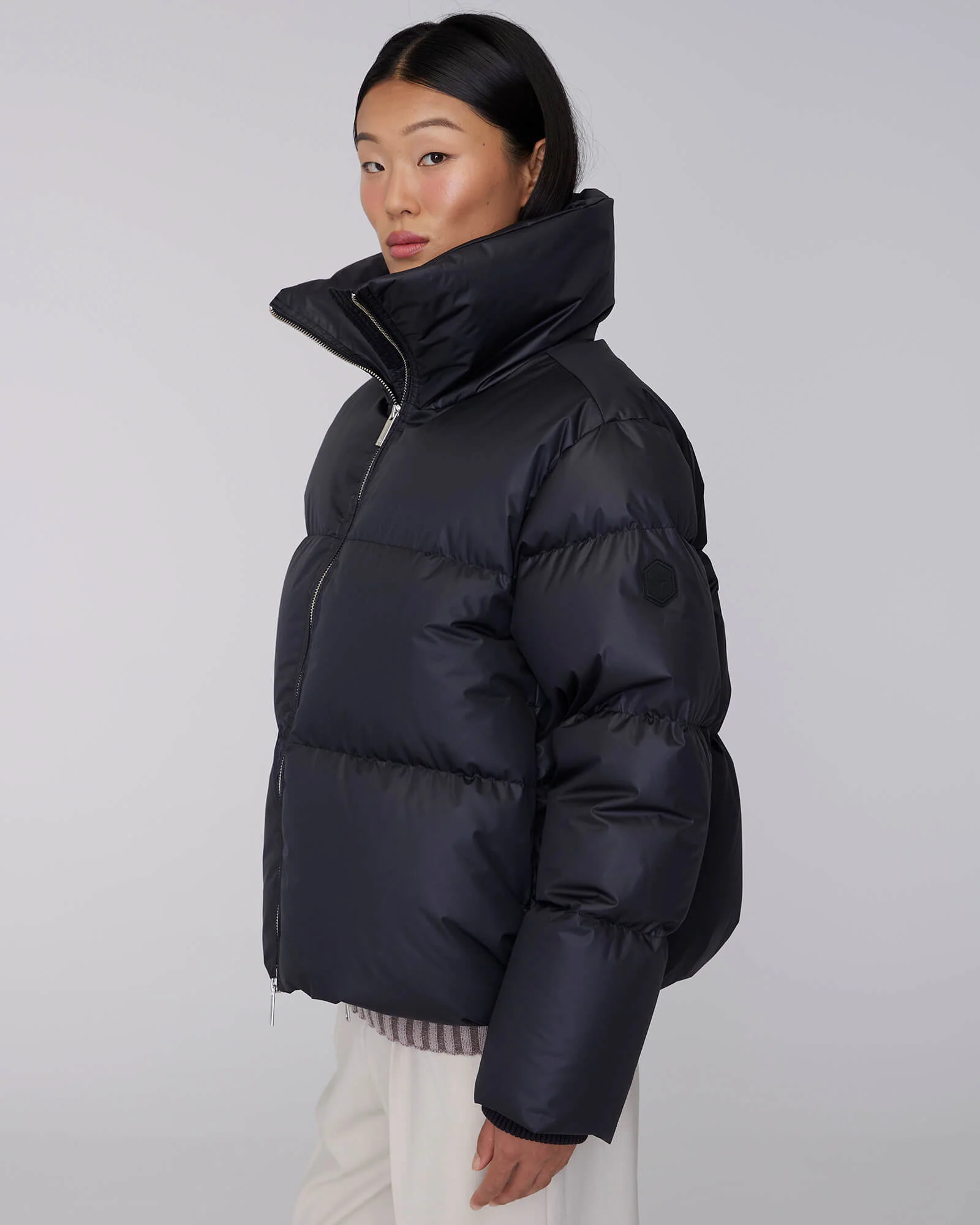 GISELE SHORT | Down Puffer Jacket - Image 24
