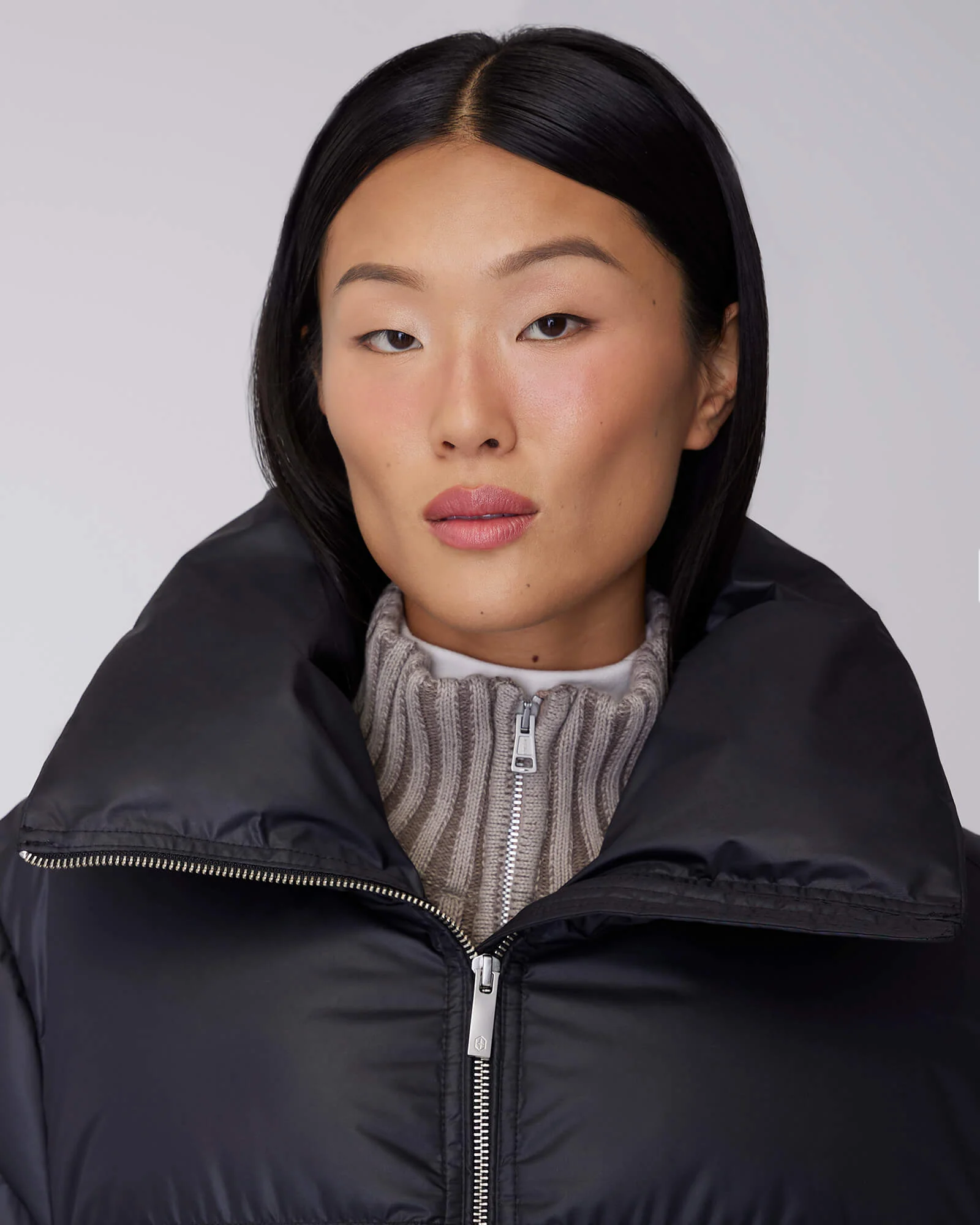 GISELE SHORT | Down Puffer Jacket - Image 27