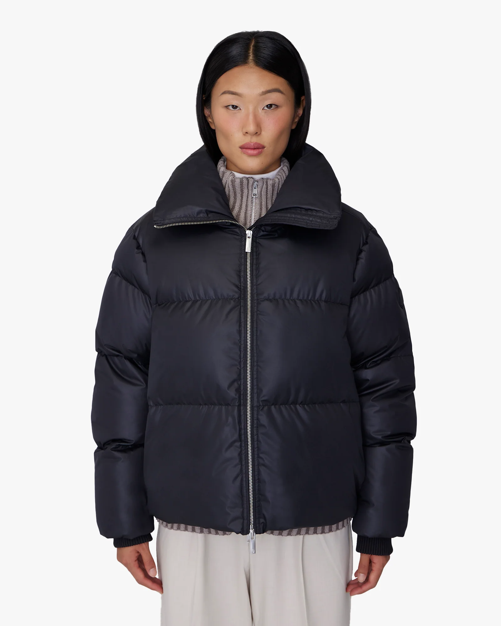GISELE SHORT | Down Puffer Jacket - Image 32