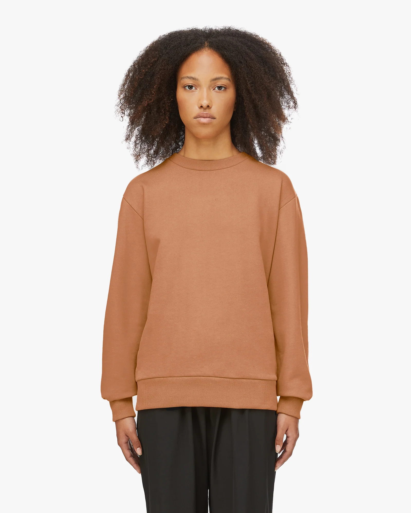 LAURA | Crewneck Sweatshirt - Image 13